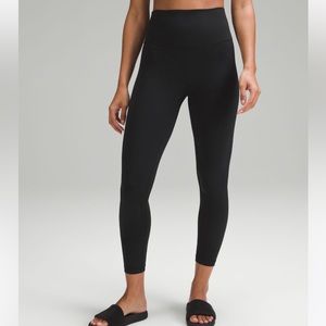 Lululemon 25” high rise aligns